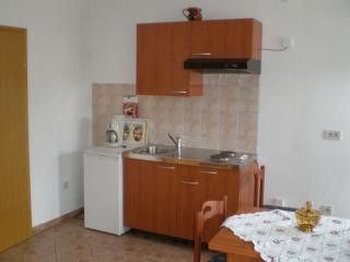 Wohnung App br. 2 in Jadranovo 1