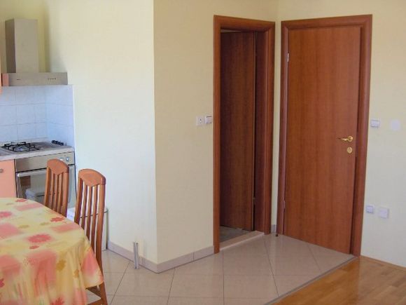 Wohnung App.br.1 in Kastel Stari 3