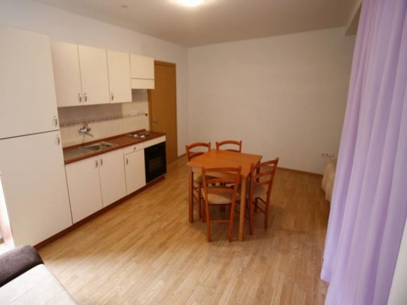 Wohnung Lavanda in Okrug Gornji 4