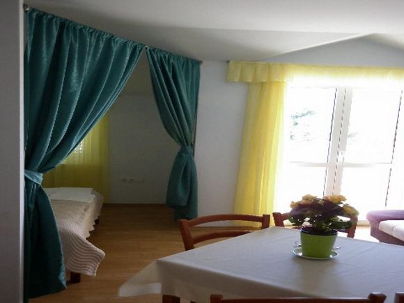 Wohnung Brnistra in Okrug Gornji 3