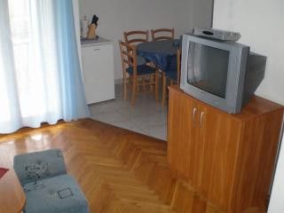 Wohnung App 4 in Jadranovo 1