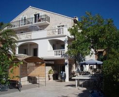 Ferienwohnung Studio br.6 in Bol