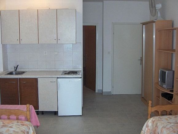 Wohnung App br. 2 in Novalja 1