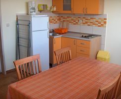 Ferienwohnung Narančasti in Bol